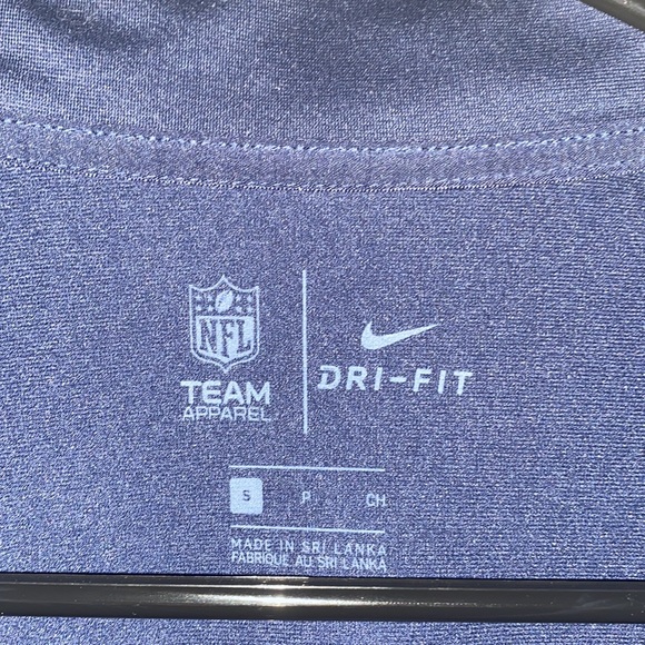 Official NFL Team Apparel Patriots Nike Dri-Fit long sleeve sweatshirt - Picture 4 of 4